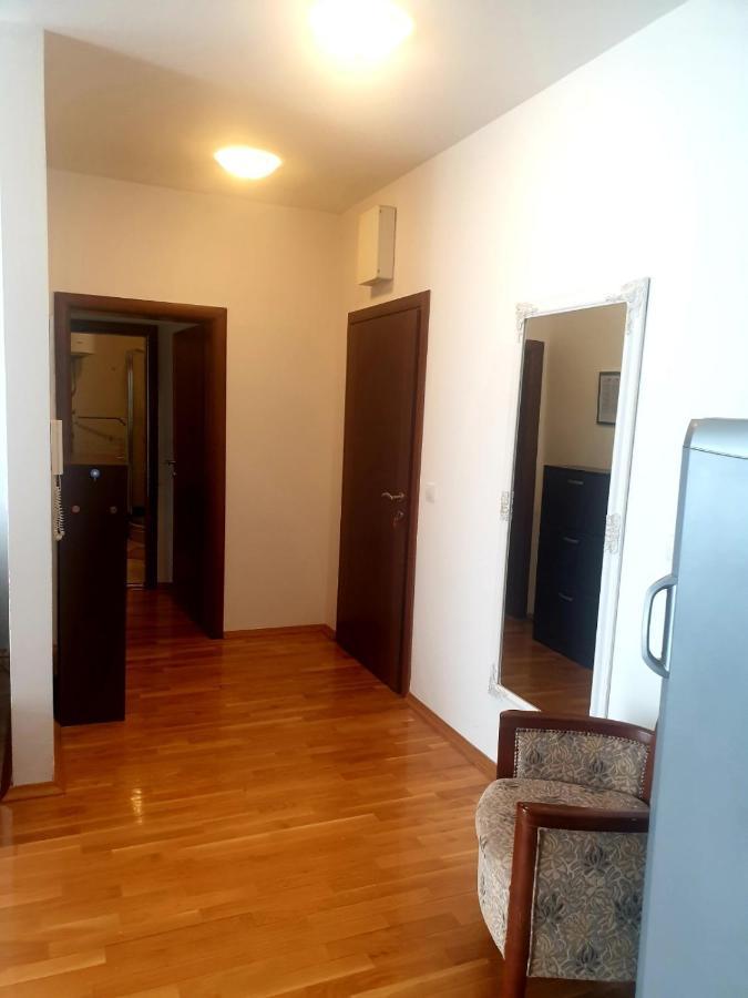 City & Sea Apartments بودفا الغرفة الصورة